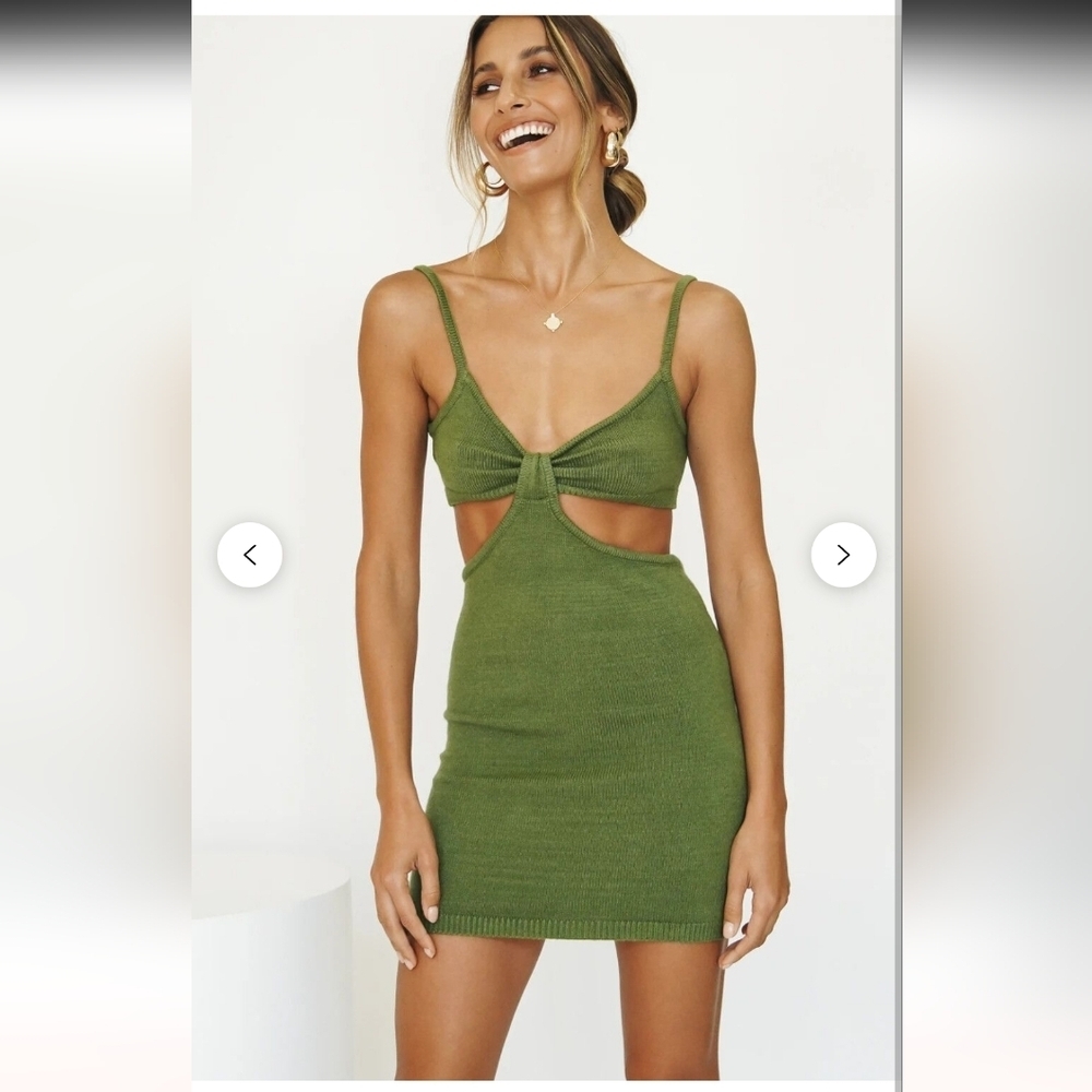 Verge Girl Green Bodycon Dress Plunge Neckline Cut Out